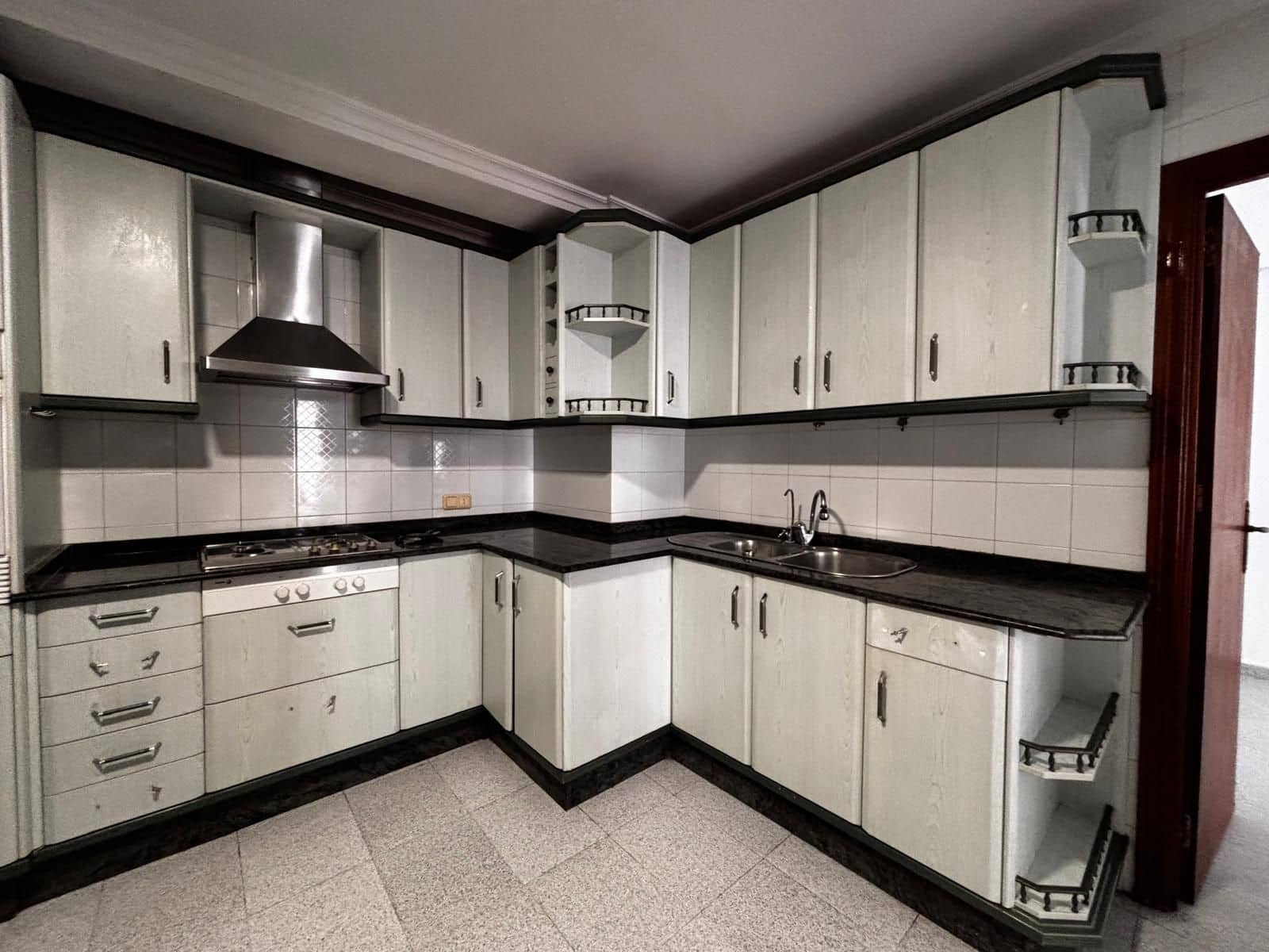 3 bedroom Flat for sale in San Miguel de Salinas - € 150,000 (Ref: 9509747)