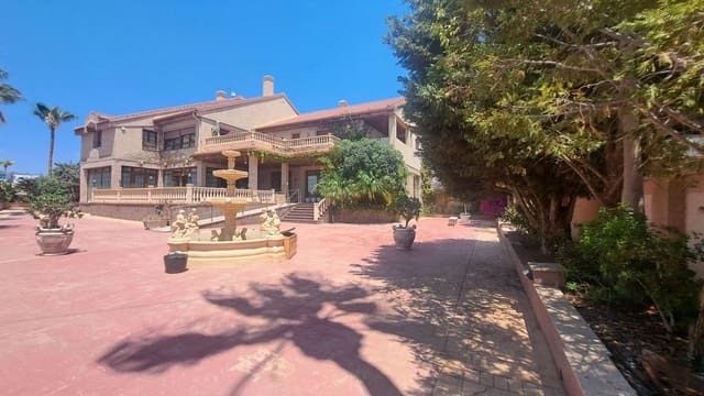 6 soveværelse Villa til salg i Lomas de Cabo Roig - Los Dolses, Orihuela med swimmingpool - € 1.040.000 (Ref: 9509748)