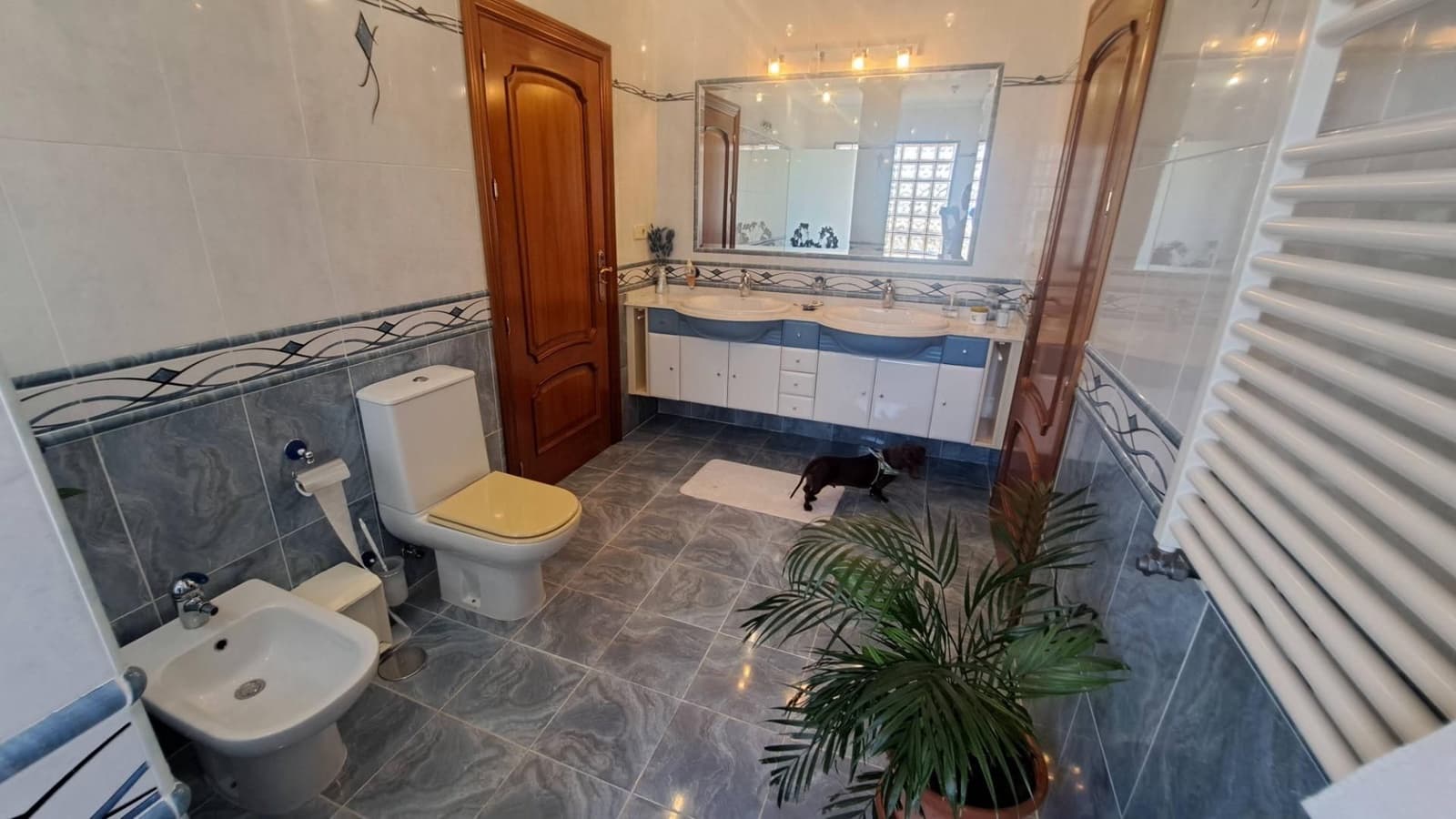 6 soveværelse Villa til salg i Orihuela med swimmingpool - € 1.040.000 (Ref: 9509748)