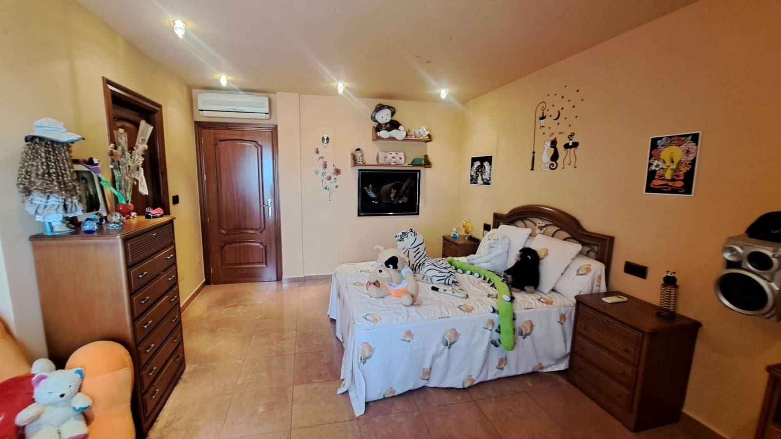 6 soveværelse Villa til salg i Orihuela med swimmingpool - € 1.040.000 (Ref: 9509748)