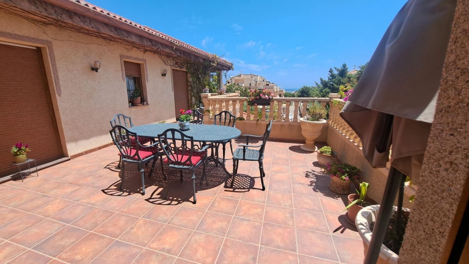 6 soveværelse Villa til salg i Orihuela med swimmingpool - € 1.040.000 (Ref: 9509748)