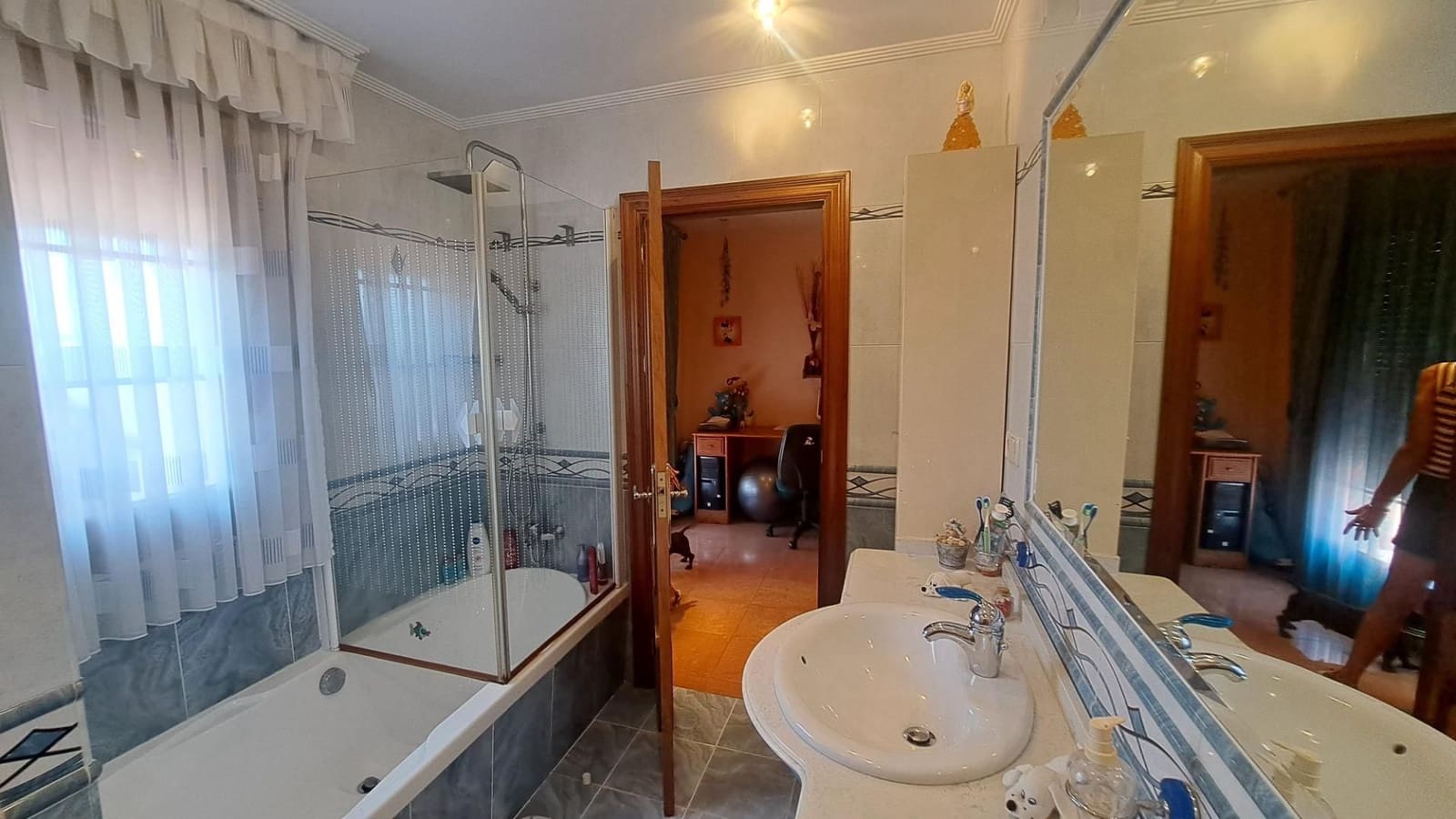 6 soveværelse Villa til salg i Orihuela med swimmingpool - € 1.040.000 (Ref: 9509748)