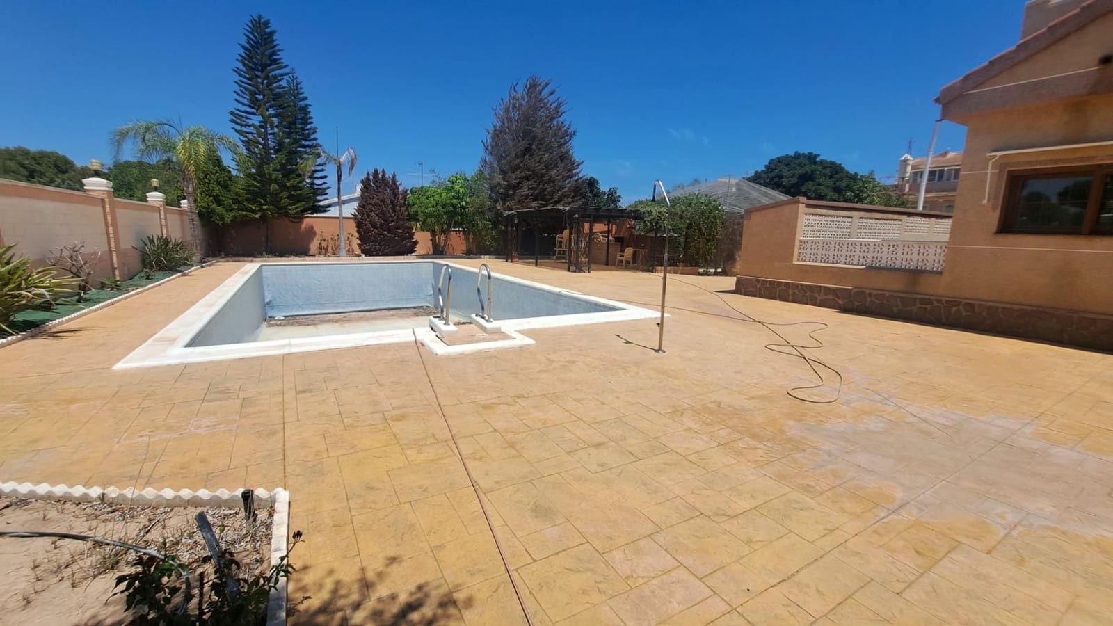 6 soveværelse Villa til salg i Orihuela med swimmingpool - € 1.040.000 (Ref: 9509748)