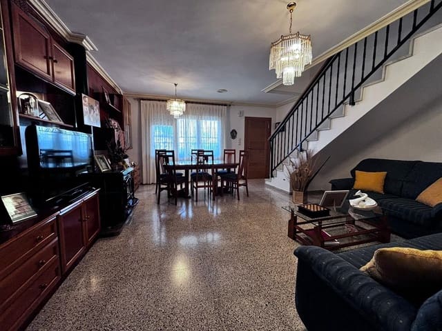 5 chambre Villa/Maison à vendre à Torremendo, Orihuela - 249 000 € (Ref: 9509750)