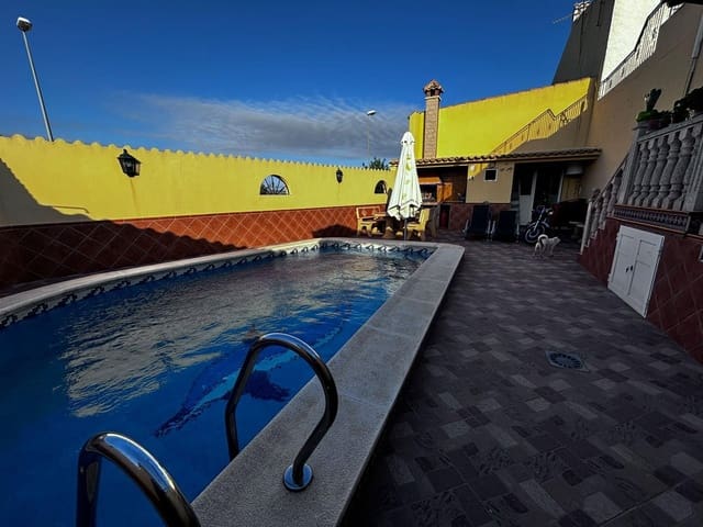 5 chambre Villa/Maison à vendre à Torremendo, Orihuela - 249 000 € (Ref: 9509750)