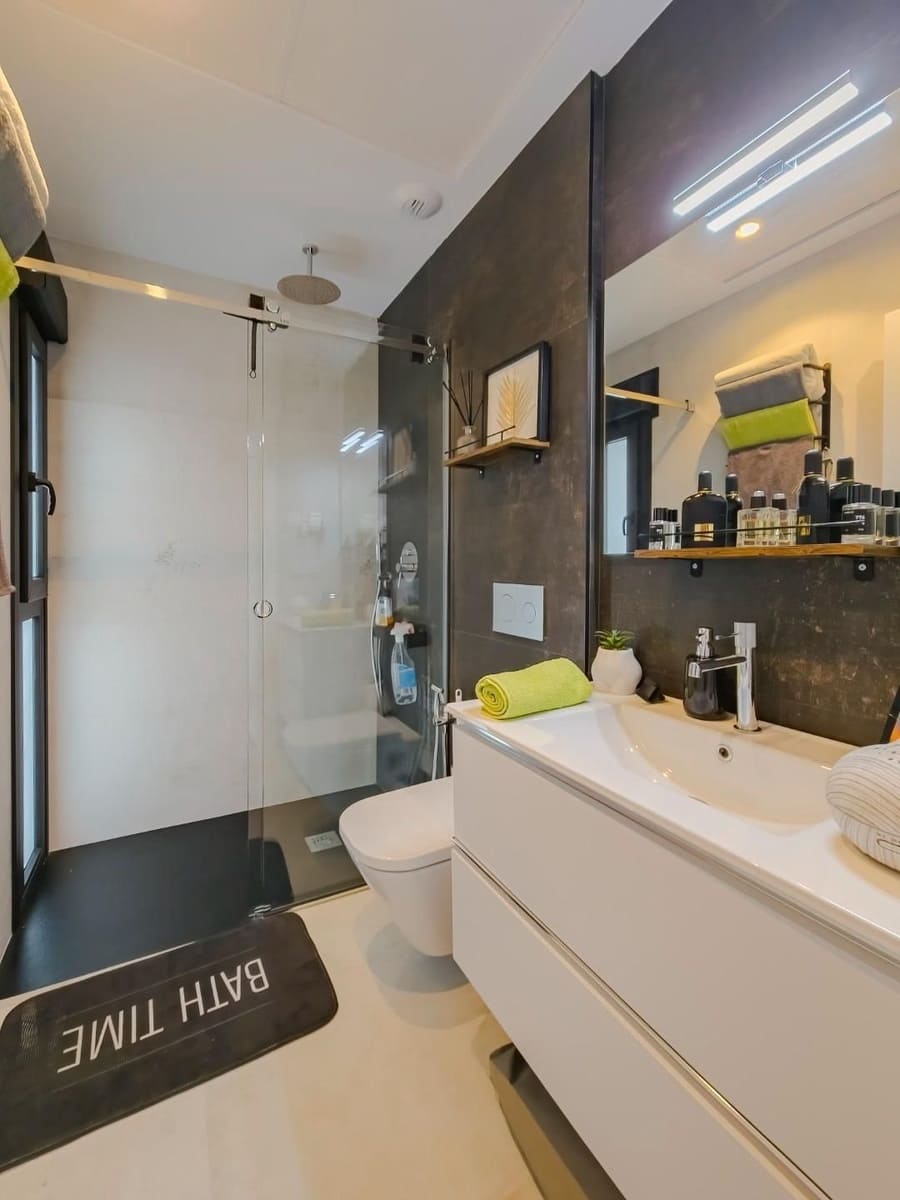 2 bedroom Apartment for sale in Orihuela with pool - € 375,000 (Ref: 9509754)