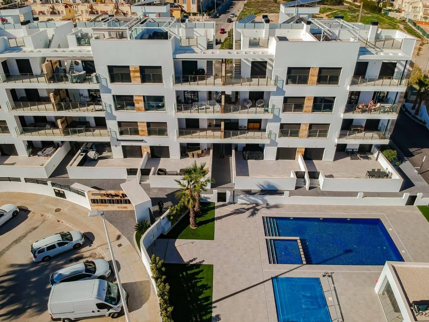 2 bedroom Apartment for sale in Orihuela with pool - € 375,000 (Ref: 9509754)