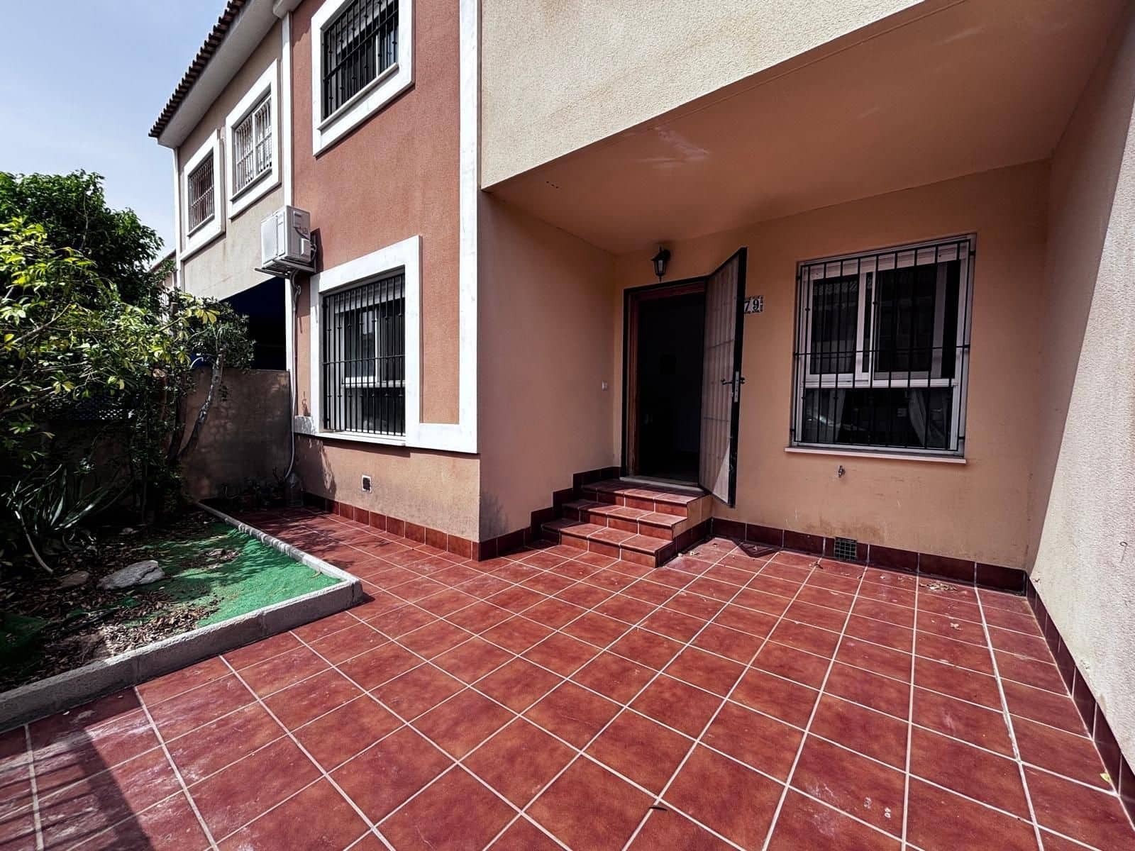 5 soverom Hus til salgs i Santiago de la Ribera med garasje - € 230 000 (Ref: 9509756)