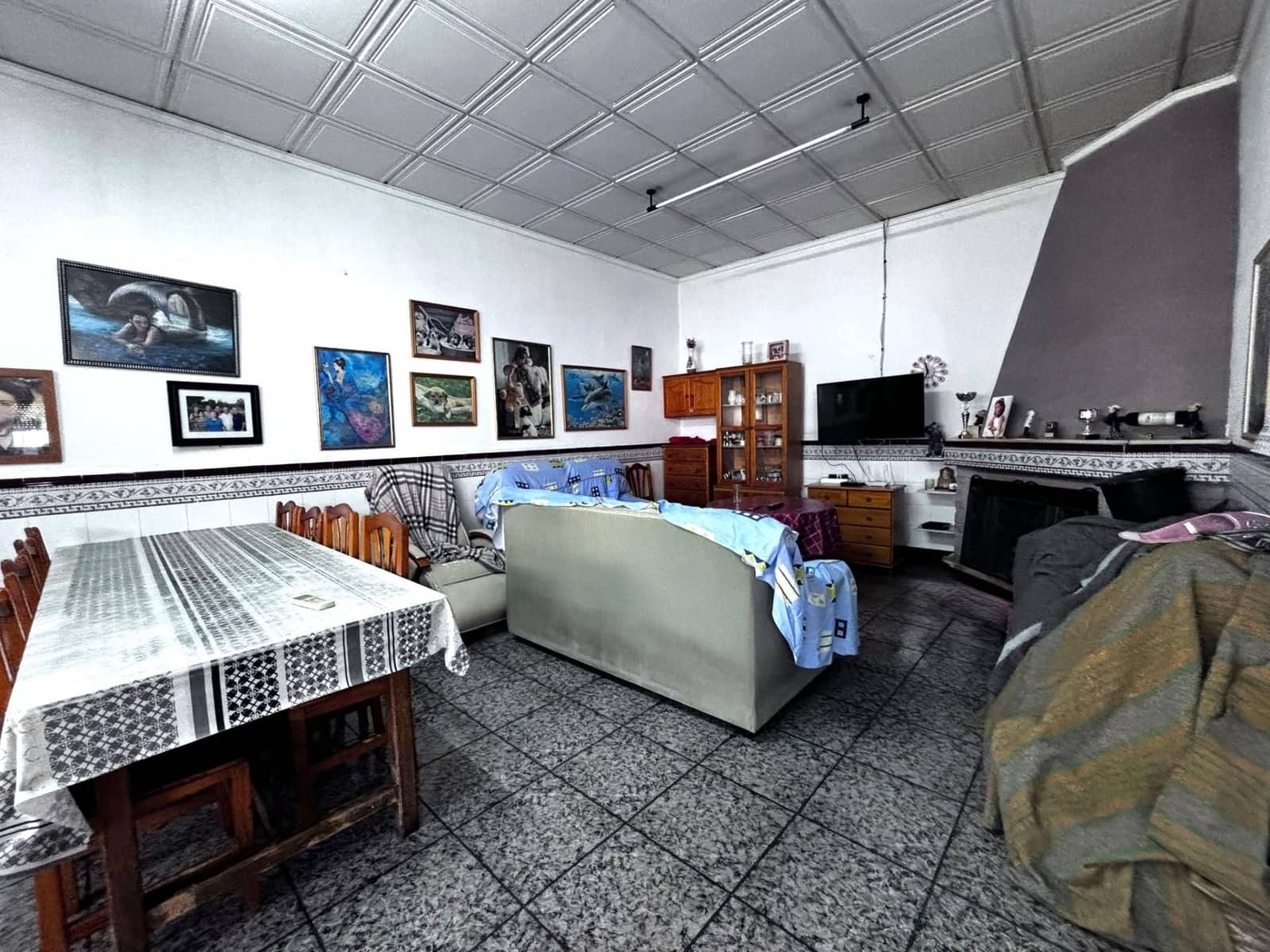 4 bedroom Villa for sale in San Miguel de Salinas with garage - € 275,000 (Ref: 9509763)