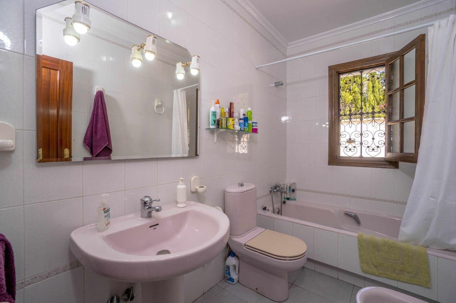 3 sovrum Villa till salu i Torrevieja med pool garage - 585 000 € (Ref: 9509764)