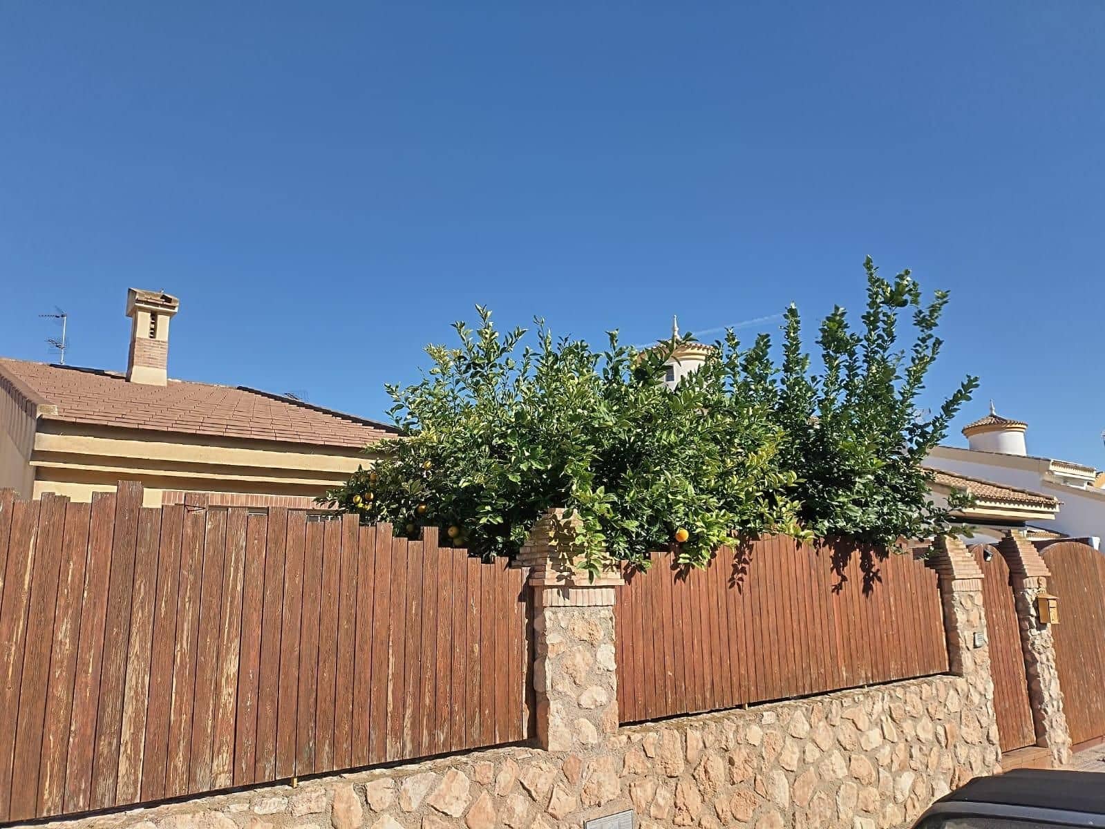 Chalet de 3 habitaciones en Santiago de la Ribera en venta con garaje - 320.000 € (Ref: 9509767)