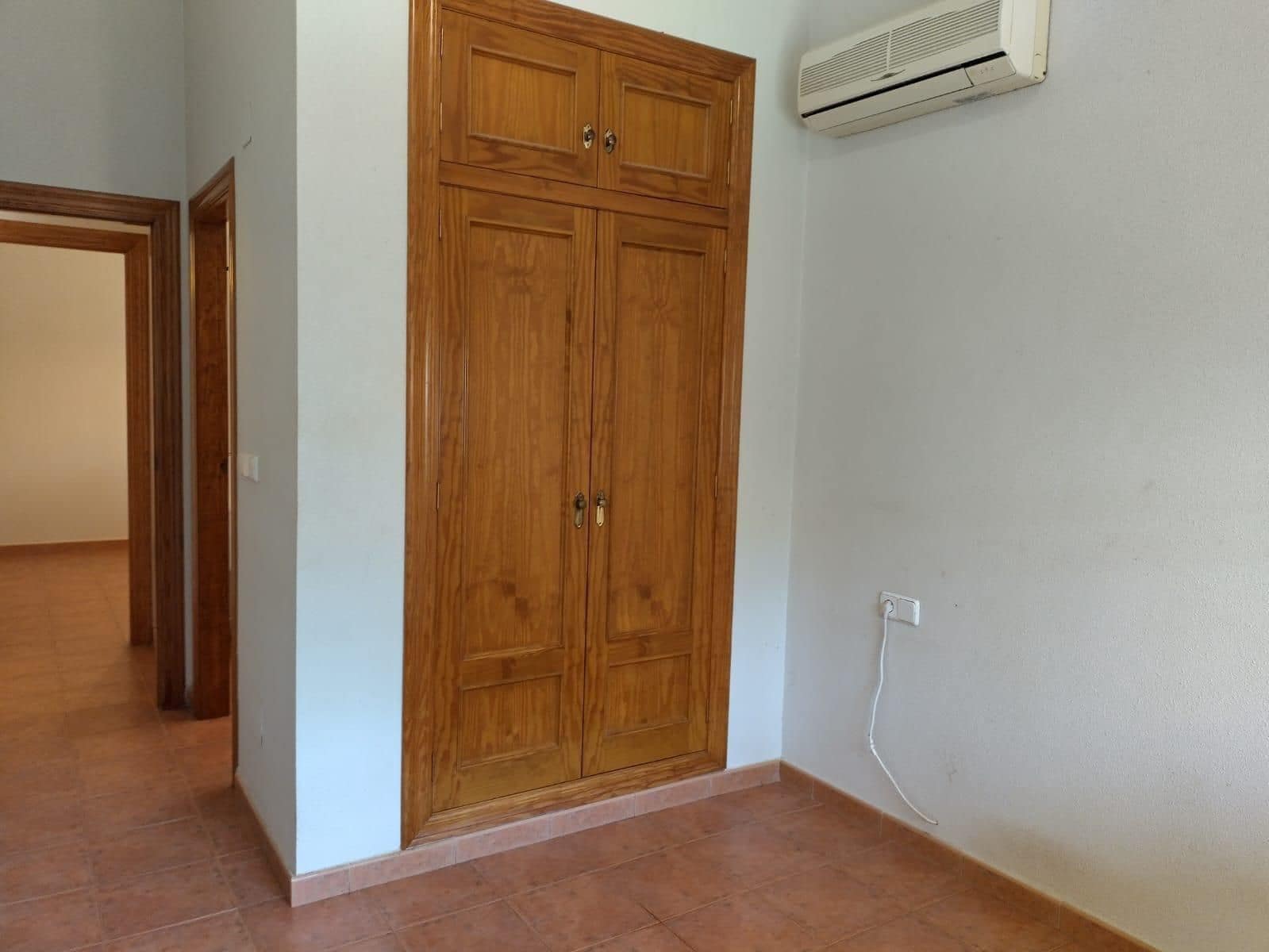 Chalet de 3 habitaciones en Santiago de la Ribera en venta con garaje - 320.000 € (Ref: 9509767)