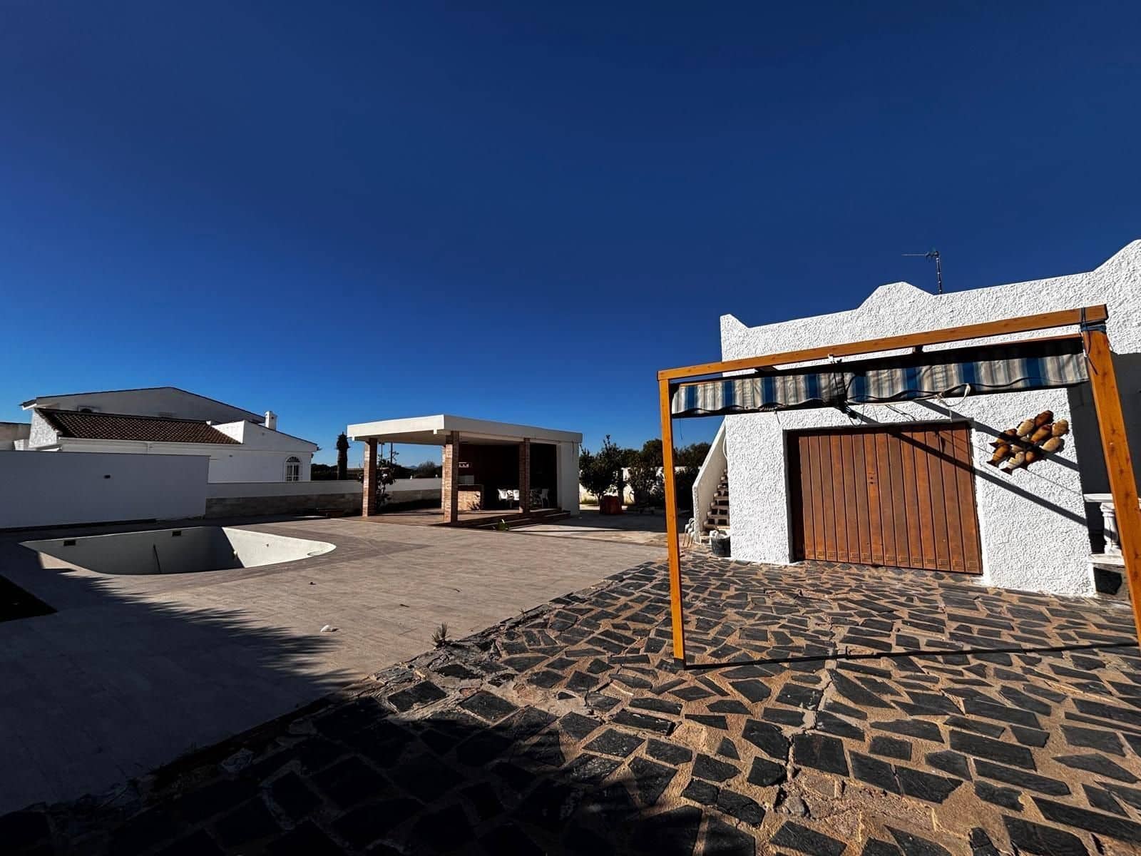 2 quarto Moradia para venda em Torrevieja com piscina garagem - 340 000 € (Ref: 9509770)