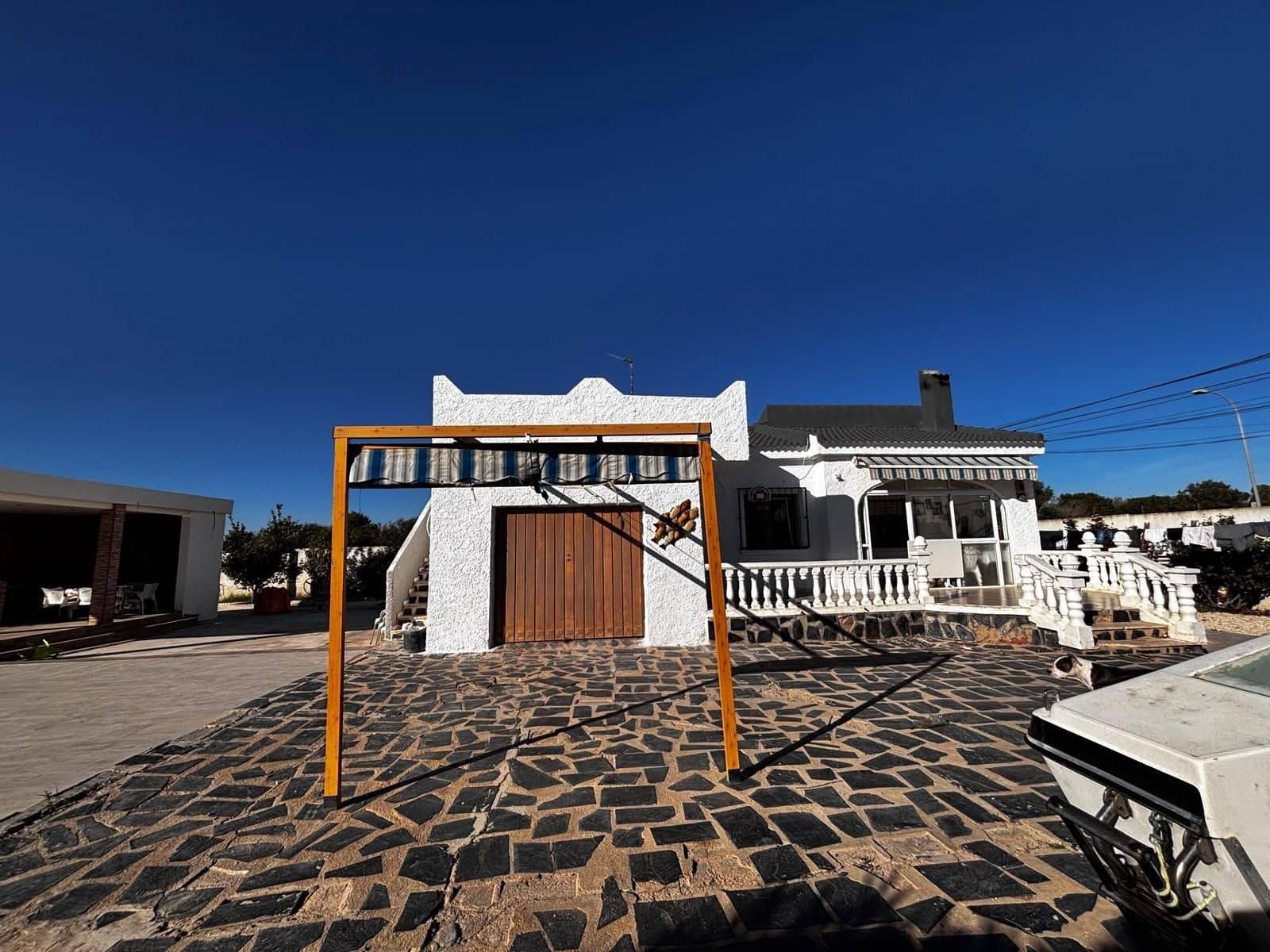 2 quarto Moradia para venda em Torrevieja com piscina garagem - 340 000 € (Ref: 9509770)