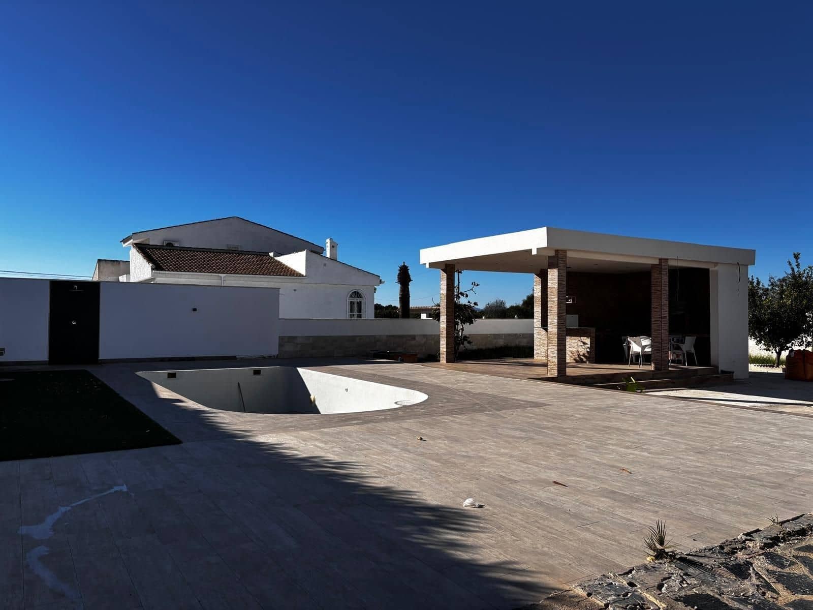 2 quarto Moradia para venda em Torrevieja com piscina garagem - 340 000 € (Ref: 9509770)