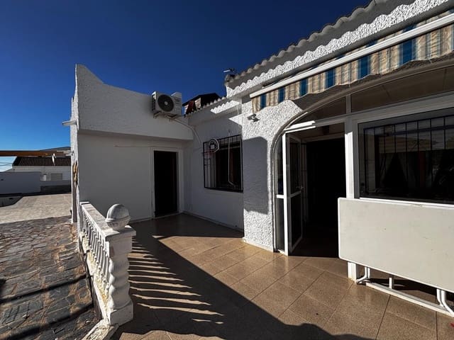 2 quarto Moradia para venda em El Chaparral, Torrevieja com piscina garagem - 340 000 € (Ref: 9509770)