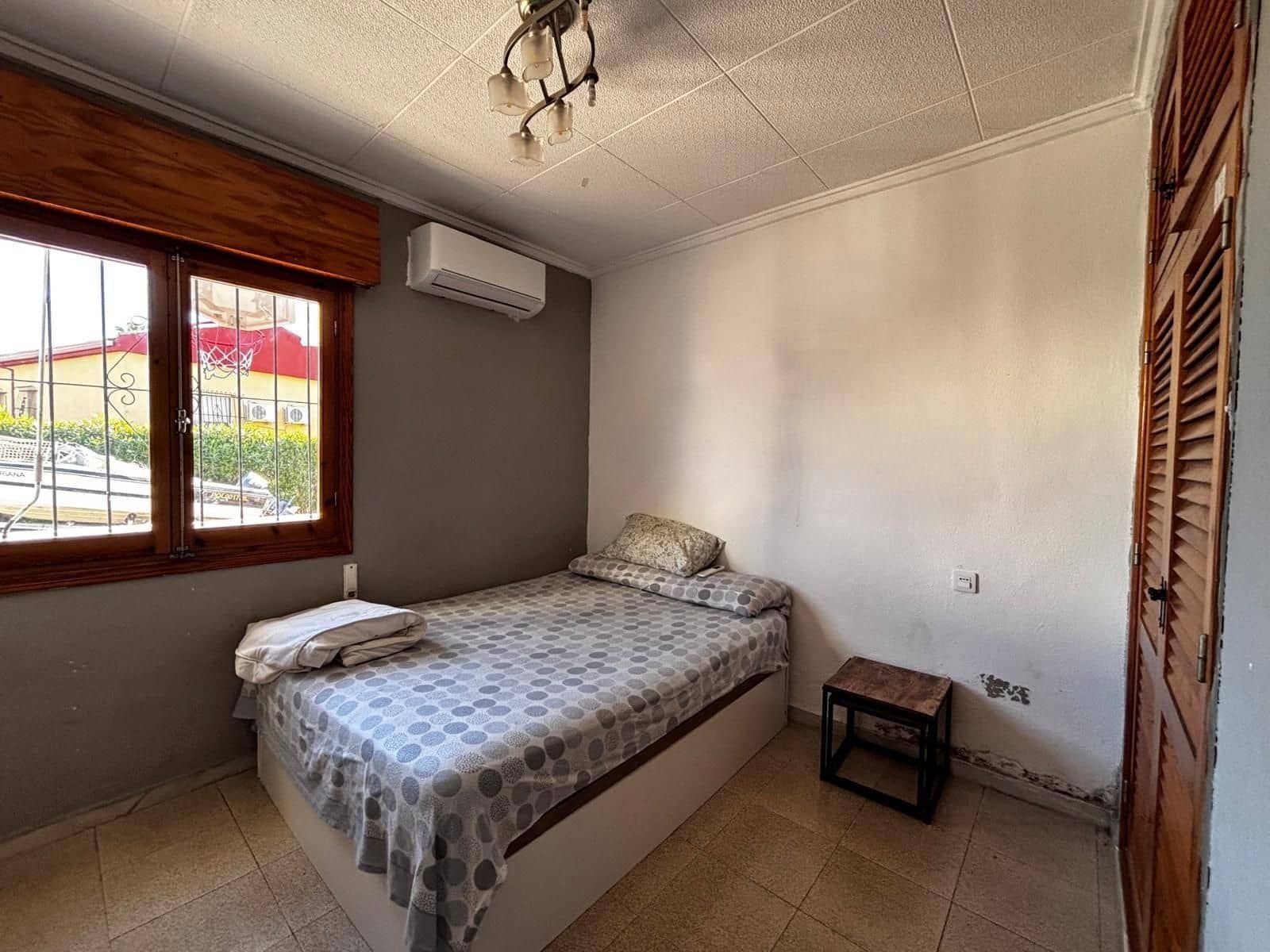 2 quarto Moradia para venda em Torrevieja com piscina garagem - 340 000 € (Ref: 9509770)