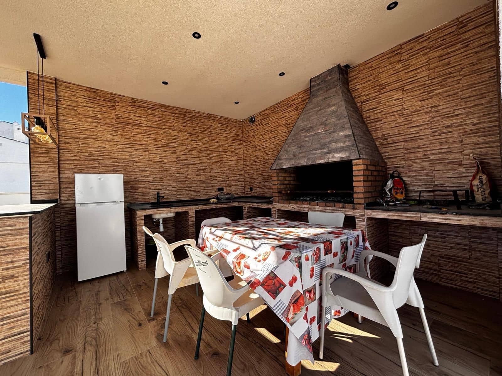 2 quarto Moradia para venda em Torrevieja com piscina garagem - 340 000 € (Ref: 9509770)