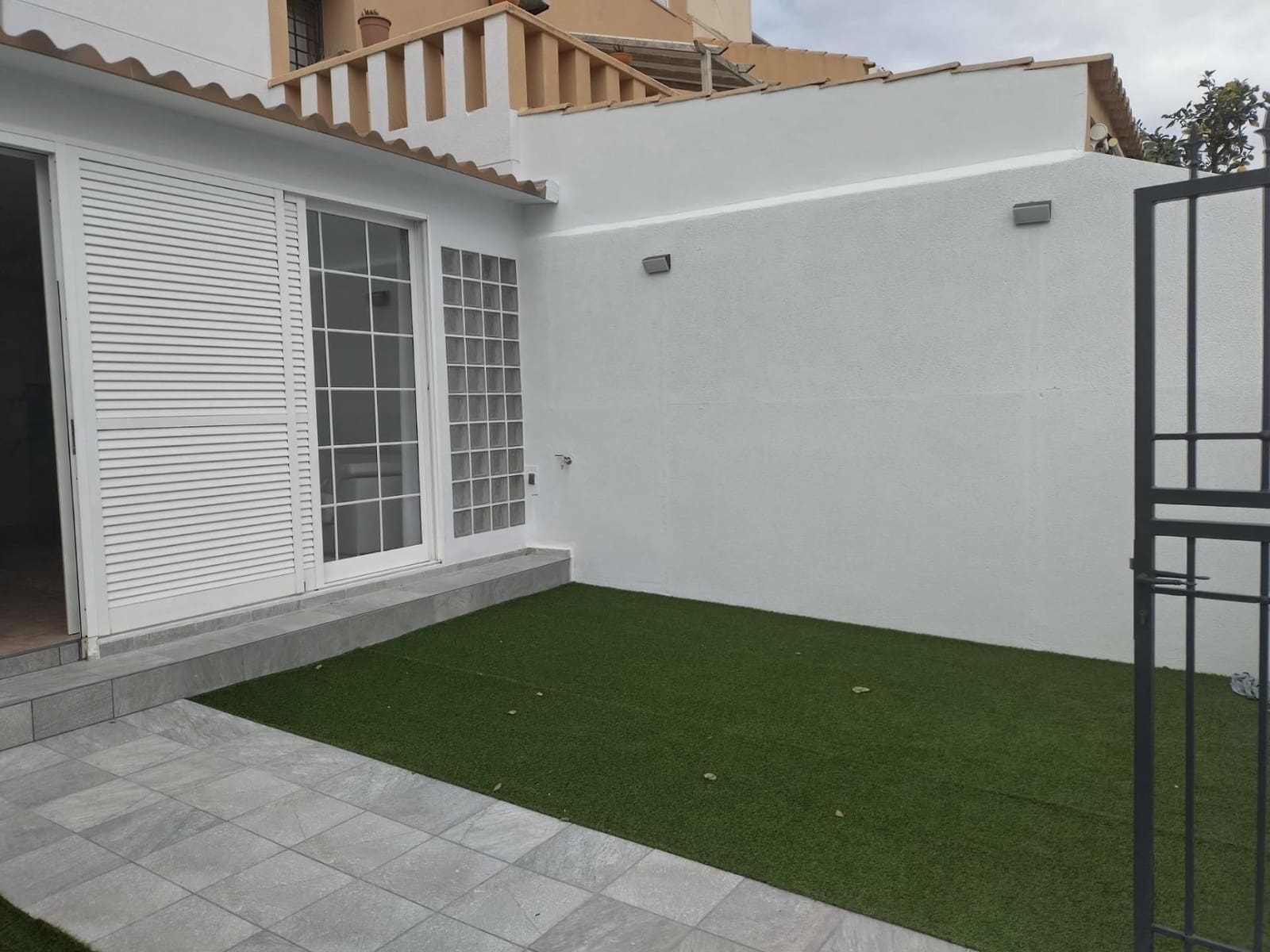 3 soveværelse Byhus til salg i El Mojon med garage - € 310.000 (Ref: 9525569)