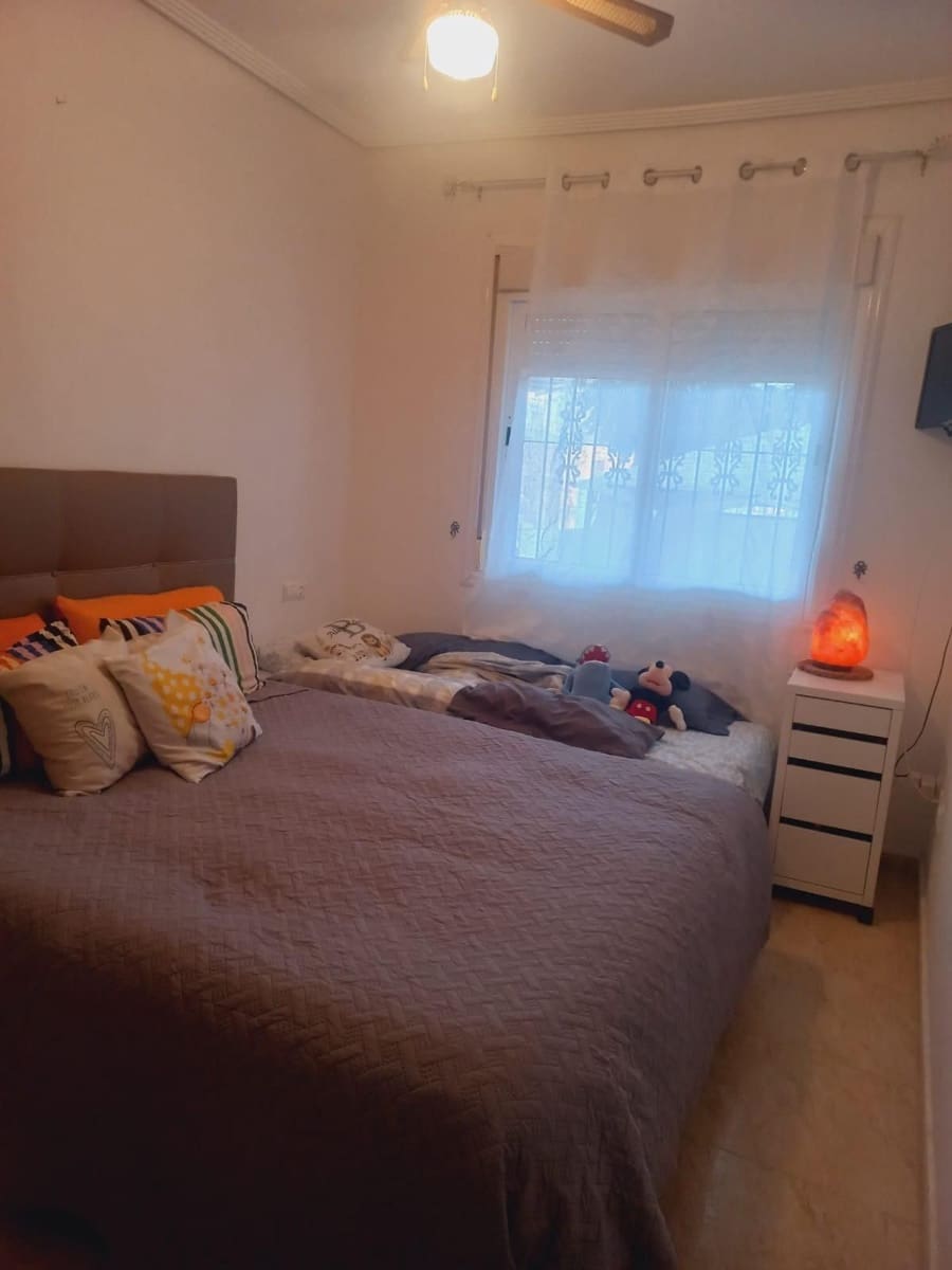 Bungalow de 2 habitaciones en San Miguel de Salinas en venta con piscina - 159.900 € (Ref: 9542269)