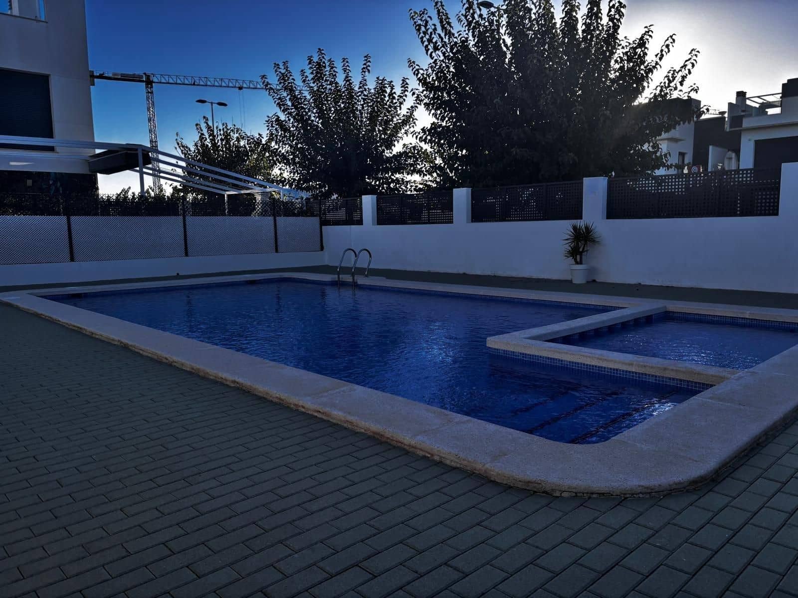 2 makuuhuone Bungalow myytävänä paikassa Pilar de la Horadada mukana uima-altaan - 285 000 € (Ref: 9592069)