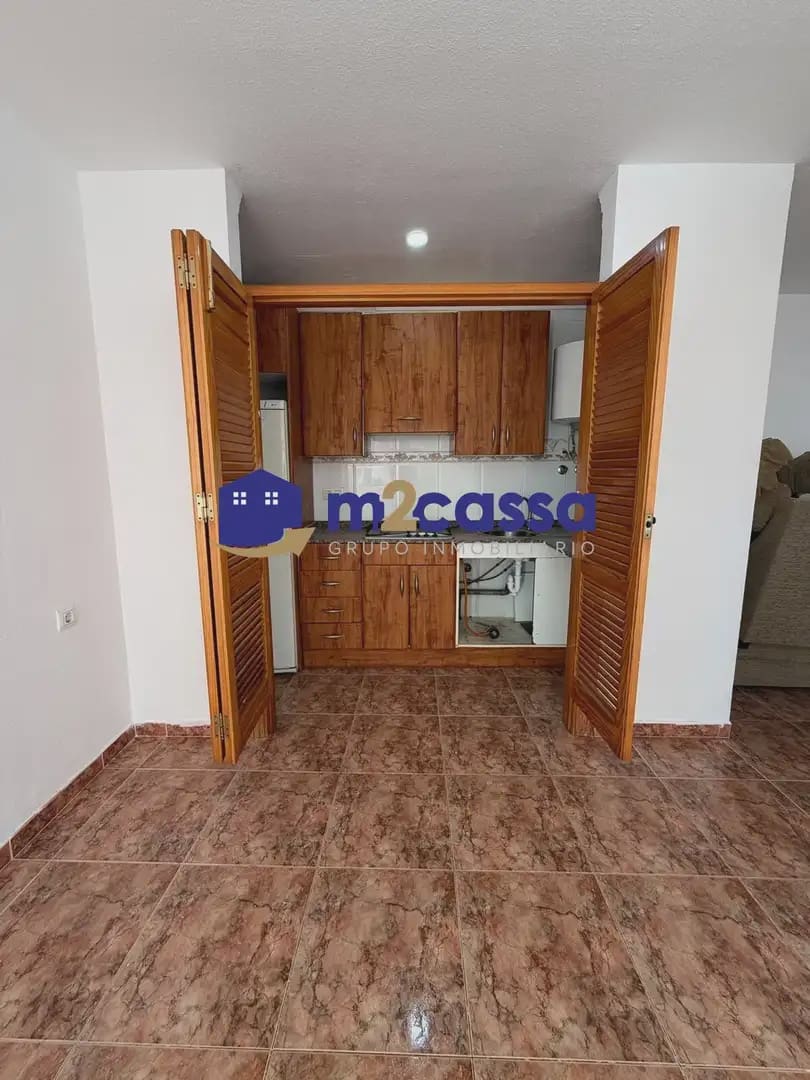 Apartamento de 2 habitaciones en Aguilas en venta - 83.000 € (Ref: 10116270)