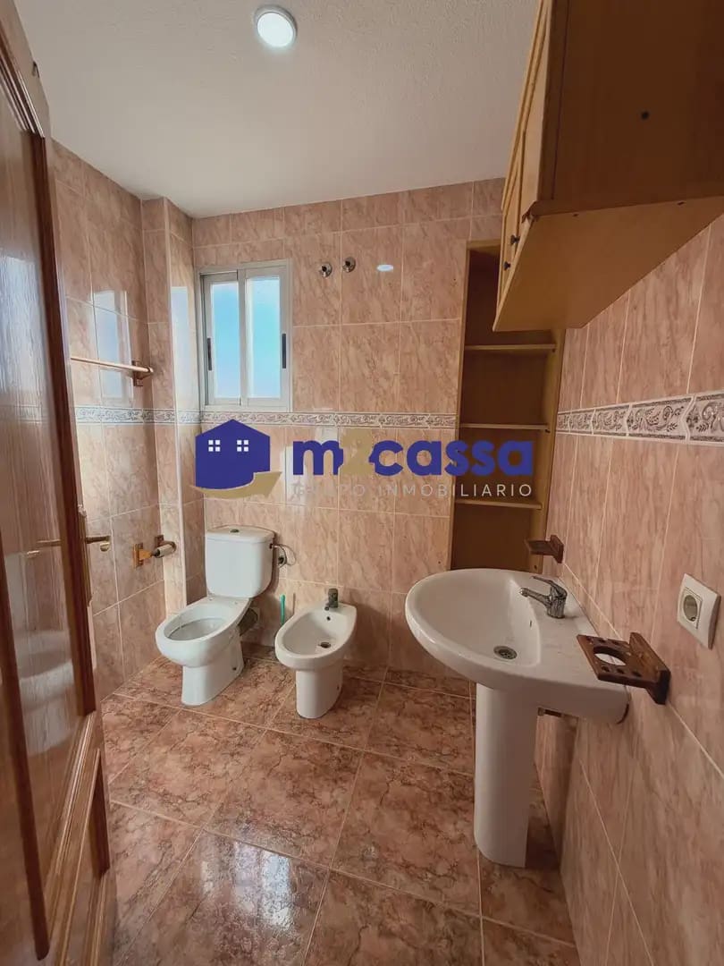Apartamento de 2 habitaciones en Aguilas en venta - 83.000 € (Ref: 10116270)