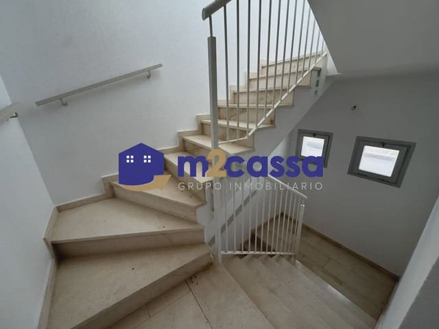 3 slaapkamer Rijtjeshuis te koop in Lorca met zwembad - € 245.000 (Ref: 10116301)