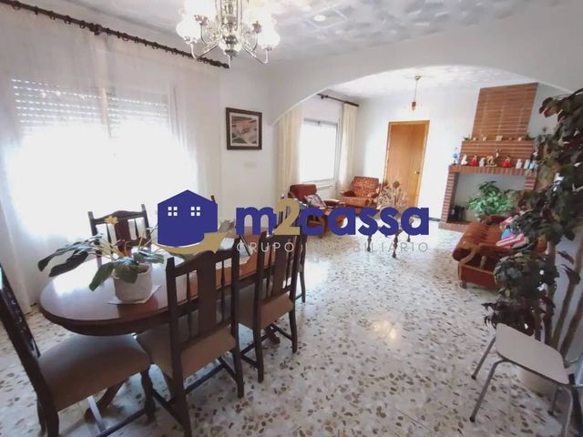 3 makuuhuone Maalaistalo myytävänä paikassa Puerto Lumbreras mukana 
autotalli - 360 000 € (Ref: 10116310)