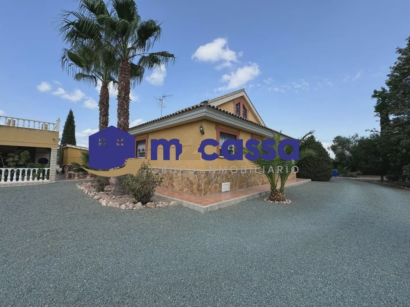 4 bedroom Villa for sale in Puerto Lumbreras with pool garage - € 290,000 (Ref: 10116313)