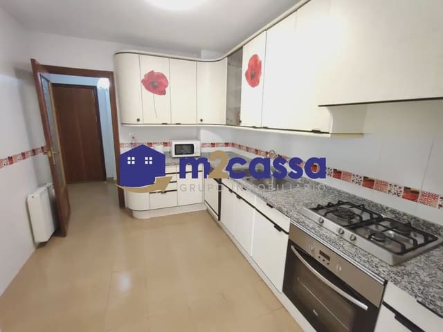 3 Zimmer Wohnung zu verkaufen in Lorca mit Garage - 128.000 € (Ref: 10116325)