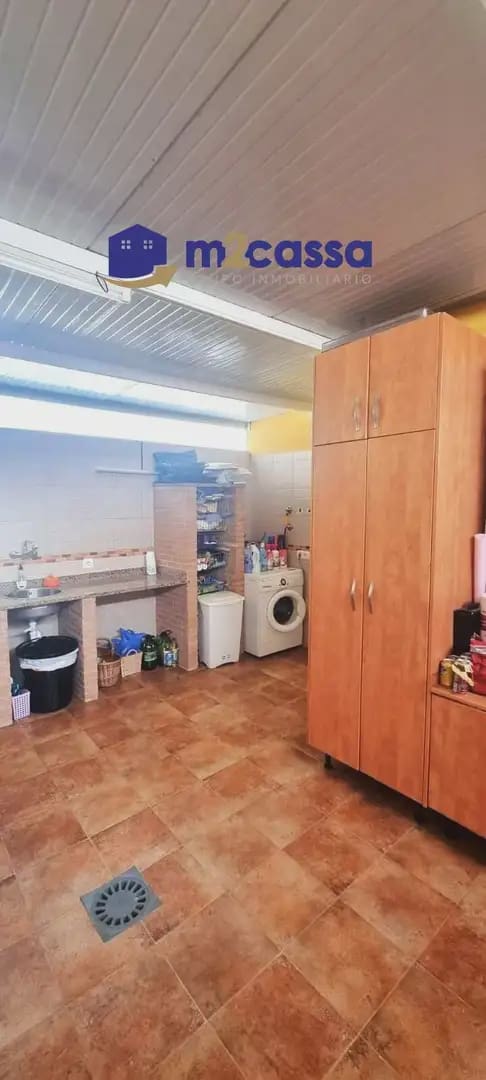 4 bedroom Villa for sale in Calabardina with pool garage - € 500,000 (Ref: 10116327)