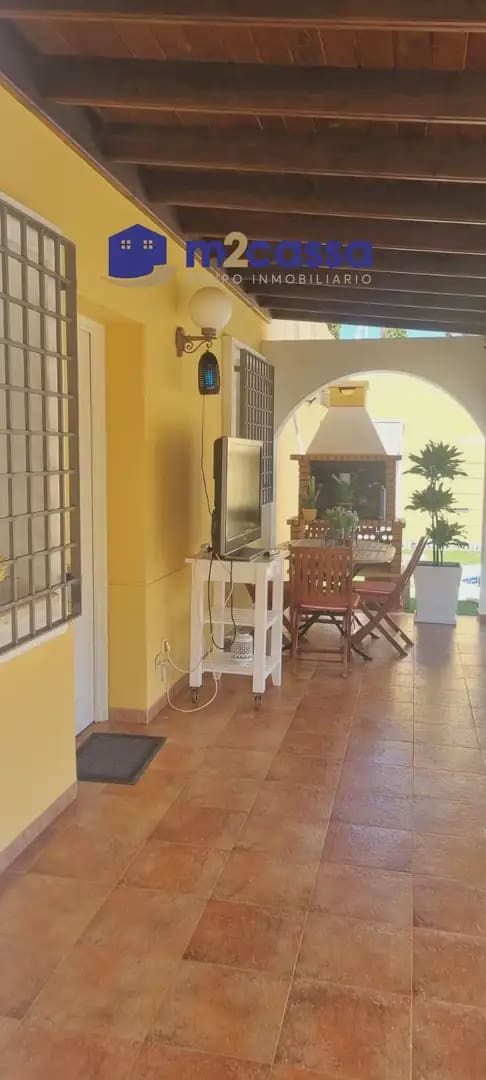 4 bedroom Villa for sale in Calabardina with pool garage - € 500,000 (Ref: 10116327)