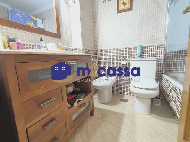 3 Zimmer Wohnung zu verkaufen in Lorca mit Garage - 144.000 € (Ref: 10116336)
