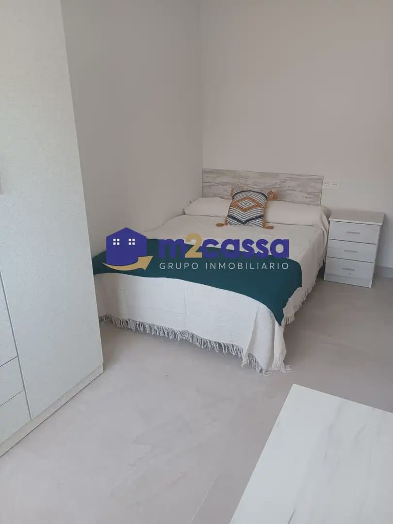 5 bedroom Townhouse for sale in Lorca - € 115,000 (Ref: 10116343)
