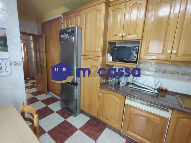 4 Zimmer Wohnung zu verkaufen in Lorca mit Garage - 135.000 € (Ref: 10116355)
