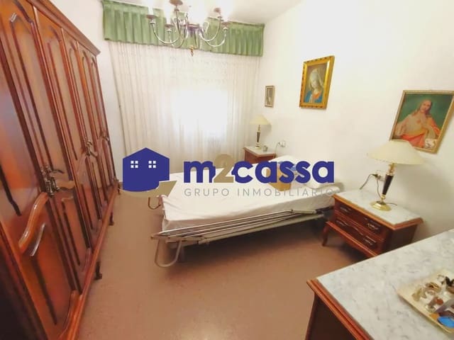4 Zimmer Wohnung zu verkaufen in Lorca mit Garage - 230.000 € (Ref: 10116358)