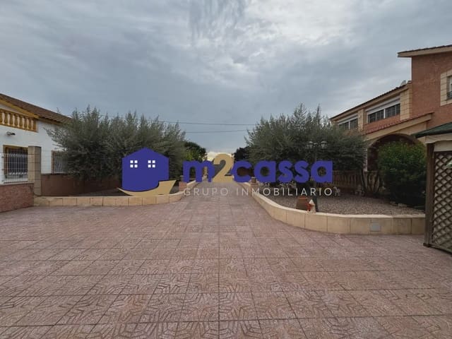 6 quarto Moradia para venda em Lorca com piscina garagem - 419 000 € (Ref: 10116364)
