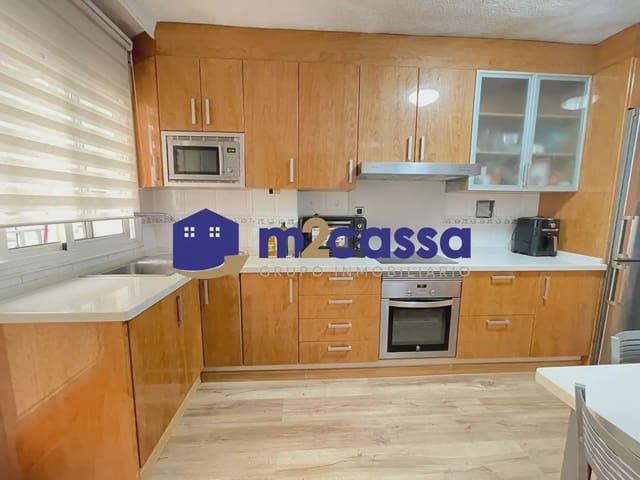 4 Zimmer Wohnung zu verkaufen in Lorca mit Garage - 165.000 € (Ref: 10116398)
