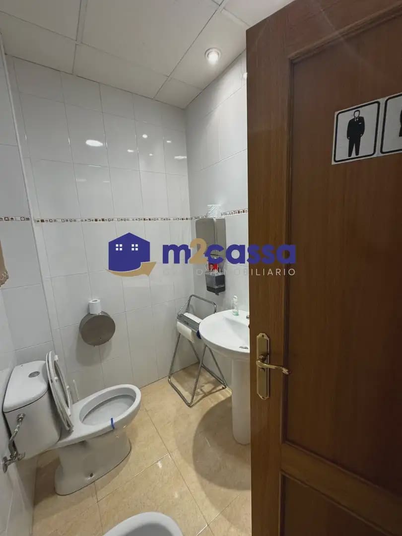 Commercial for sale in Lorca - € 594,000 (Ref: 10163542)