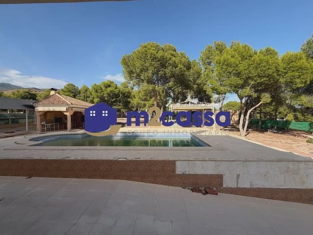 Chalet de 5 habitaciones en Totana en venta con piscina garaje - 950.000 € (Ref: 10169380)