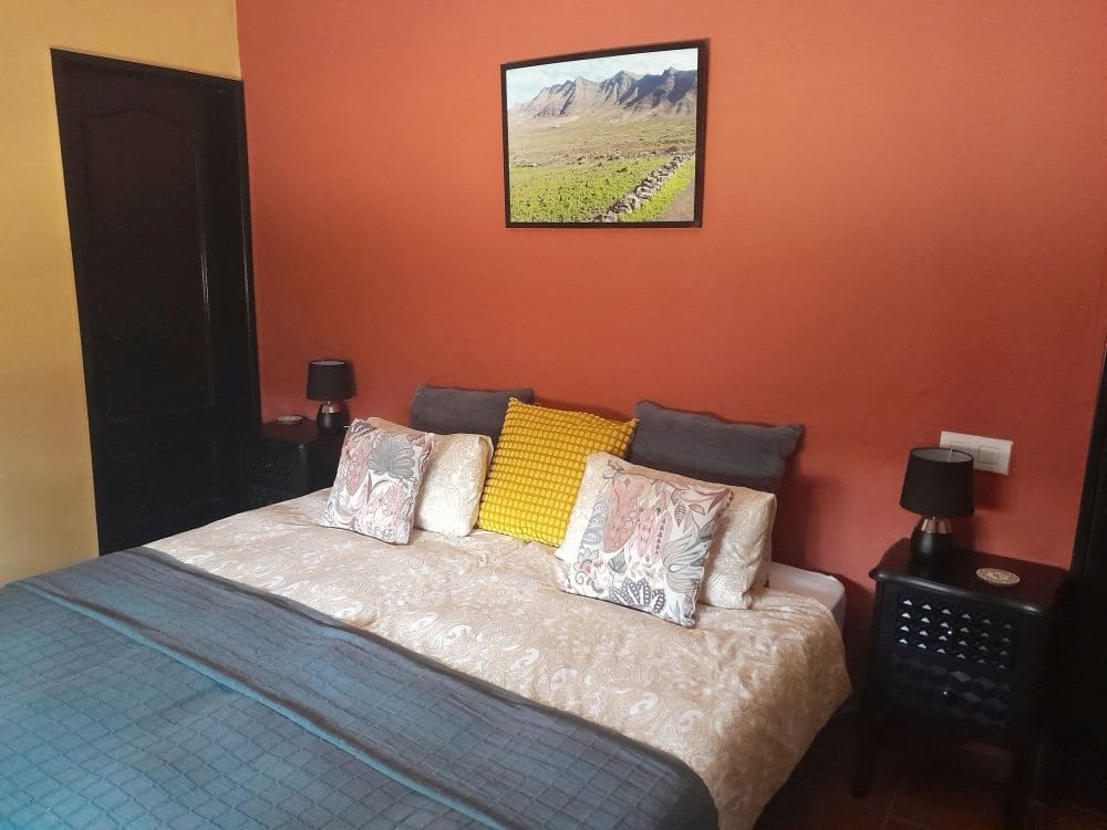 7 bedroom Villa for sale in Casillas de Morales with pool - € 599,000 (Ref: 9481523)