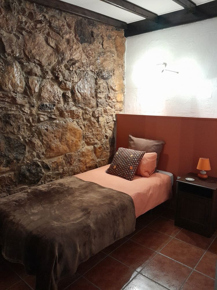 7 bedroom Villa for sale in Casillas de Morales with pool - € 599,000 (Ref: 9481523)