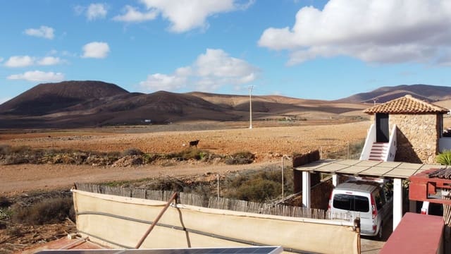 7 slaapkamer Villa te koop in Casillas de Morales, Antigua met zwembad - € 599.000 (Ref: 9481523)