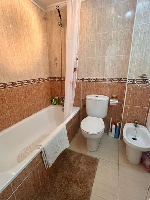 2 bedroom Apartment for sale in Formentera del Segura with pool - € 104,995 (Ref: 9484040)