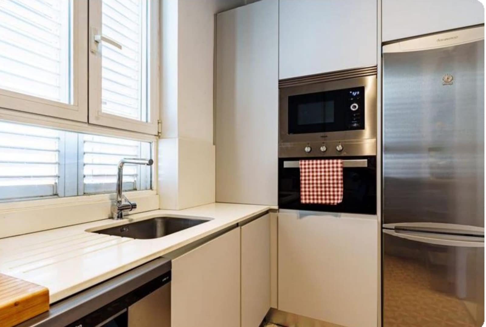 2 soverom Penthouse til salgs i Madrid by - € 739 000 (Ref: 9490858)