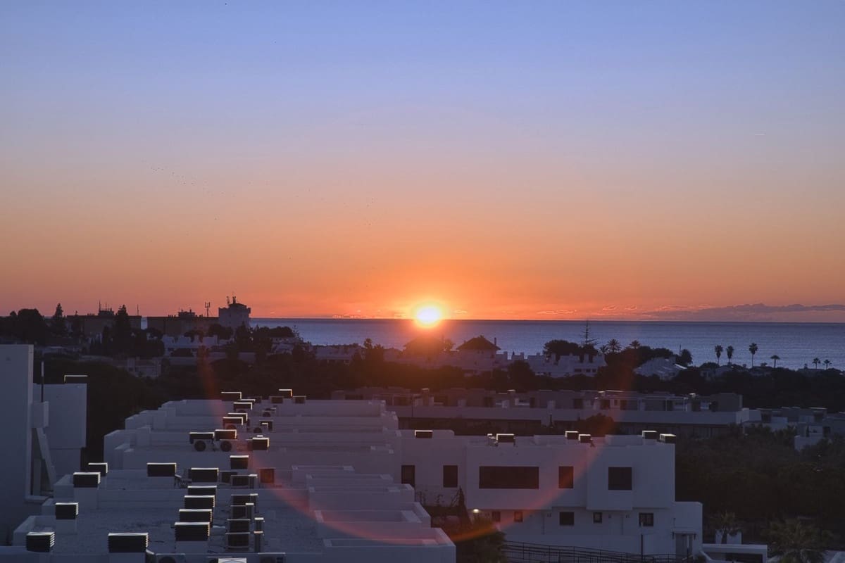 Casa de 3 habitaciones en La Cala de Mijas en venta con piscina garaje - 1.075.000 € (Ref: 9515885)