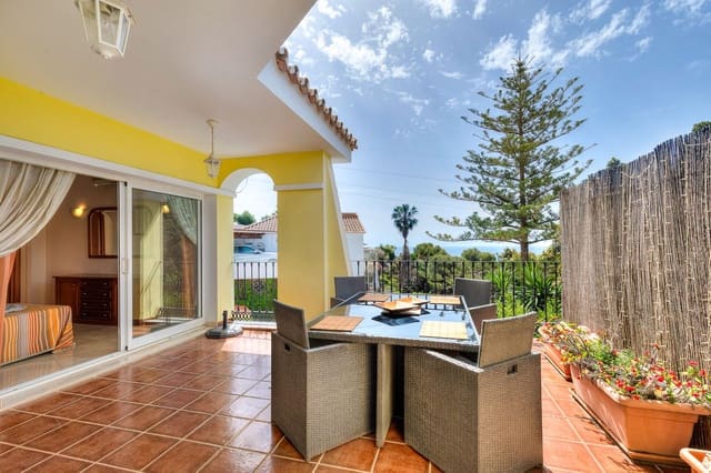 5 sypialnia Willa na sprzedaż w Fuengirola z basenem garażem - 695 000 € (Ref: 9515889)