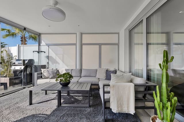 3 quarto Apartamento para venda em Mijas Costa, Mijas com piscina garagem - 530 000 € (Ref: 9575112)