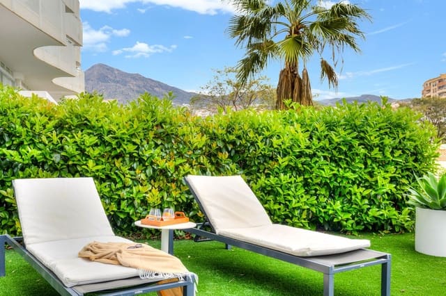 3 slaapkamer Appartement te koop in Benalmadena Costa, Benalmádena met zwembad garage - € 695.000 (Ref: 9682197)